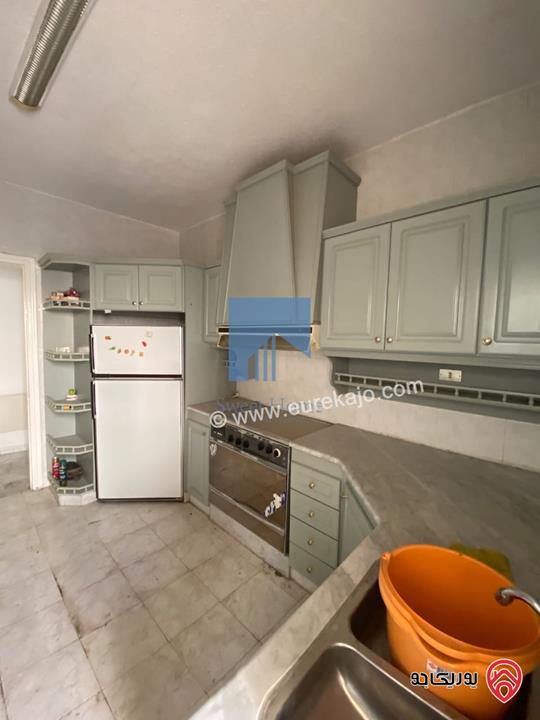 شقة مفروشة مميزة للبيع في عمان - الرابية قرب إشارة السفارة الصينية وقرب الديز إن طابق ثاني 130م بسعر مغري