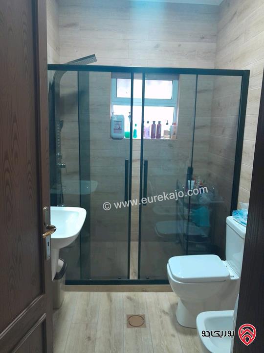 شقة أرضية مساحة 184م داخلي و 22م خارجي للبيع في عمان - السابع شارع المدينة المنورة