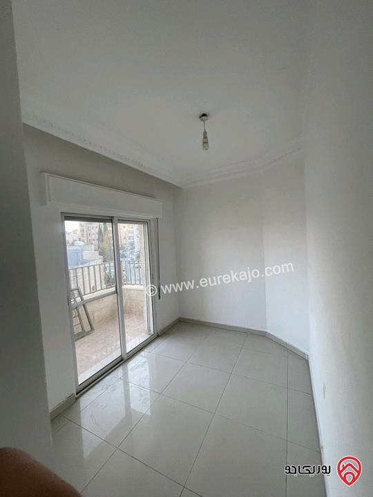 شقة طابق ثاني مساحة 150م للبيع في عمان - تلاع العلي