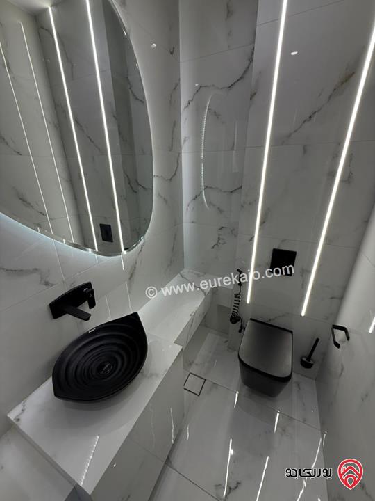 شقة دوبلكس مساحة 250م للبيع في عمان - دير غبار – تحفة هندسية بإطلالة بانورامية تأسر الأنفاس