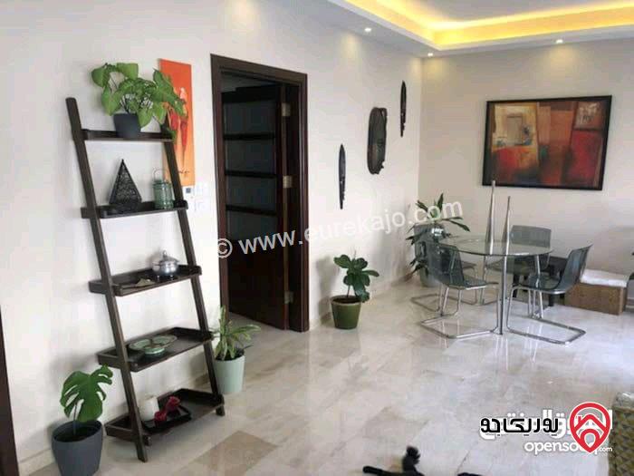 شقة مفروشة مساحة 450م طابق ثالث مع روف للايجار في عمان - طريق المطار 