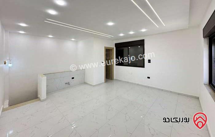 شقة فاخرة طابق ثالث دوبلكس مساحة 210م للبيع في عمان - البنيات