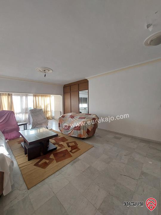 شقة طابق ثالث مساحة 192م للبيع في عمان - ضاحية الرشيد