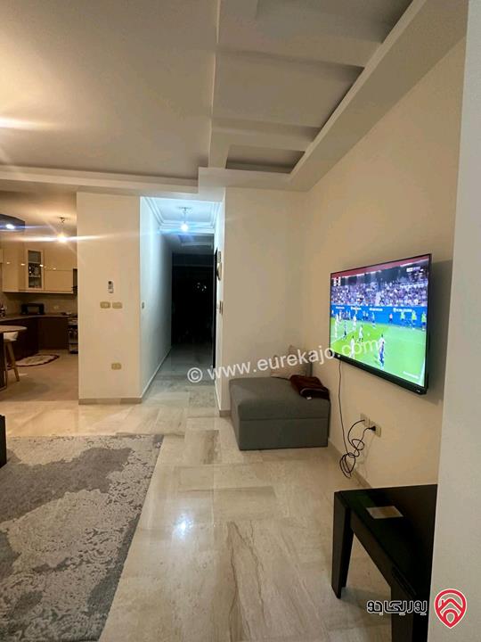 شقة مفروشة طابق ثالث مساحة 200م للايجار في عمان - الرابية 