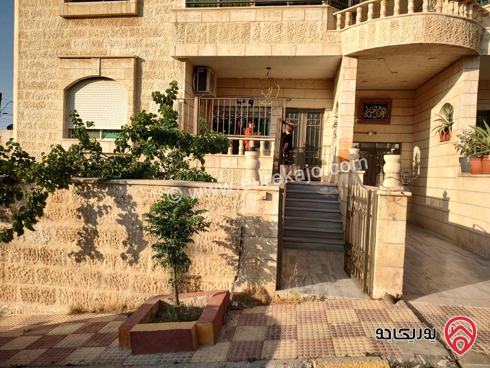 شقة طابق ارضي معلق مساحة 136م للبيع في عمان - طبربور
