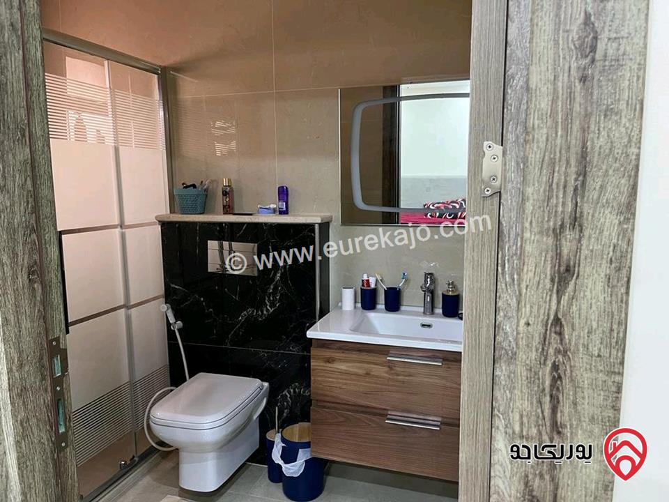 شقة فخمة مساحة 299م ثالث مع روف دوبلكس للبيع في عمان - شفا بدران 
