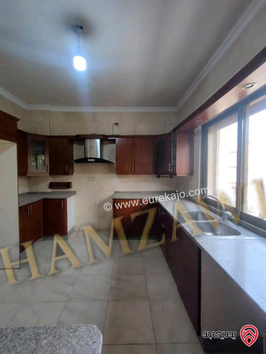 شقة مميزة مساحة 225م طابق ثاني للايجار في عمان - ضاحية النخيل 