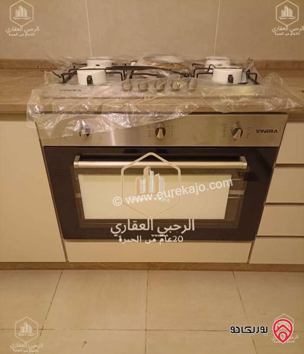 شقة سوبر ديلوكس شبه أرضية مساحة 95م داخلي و 40م خارجي للبيع في عمان - الدوار الرابع 