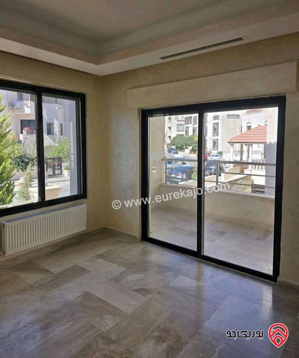 شقة فارغة أرضية مساحة 200م للايجار في عمان - دابواق 