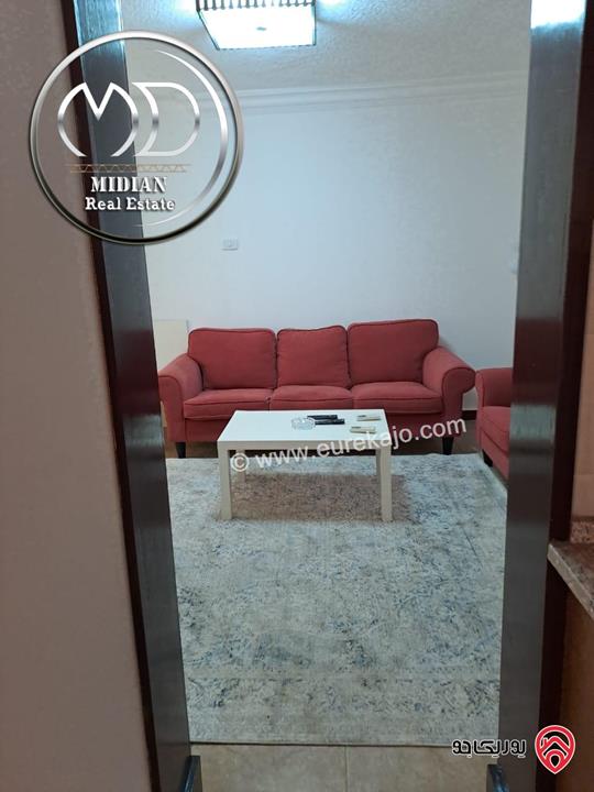 رووف مفروش للايجار في عمان - الشميساني تشطيبات وفرش سوبر ديلوكس اطلالة رائعة و بسعر مميز