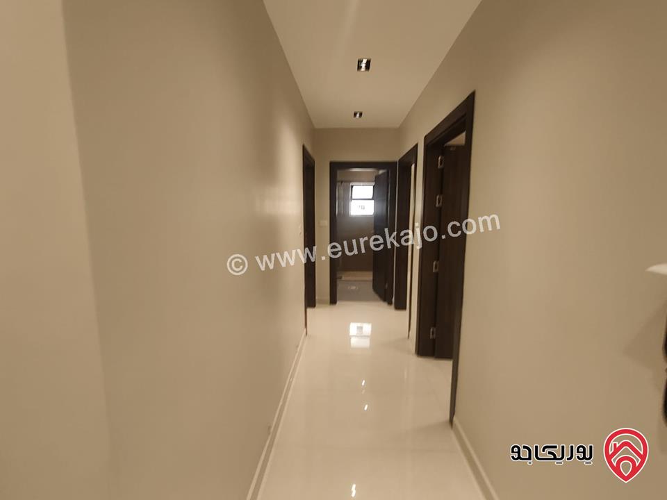 شقق عدد 2 مساحة 200م طابق شبه أرضي وطابق أرضي للبيع في عمان - شفا بدران     	 