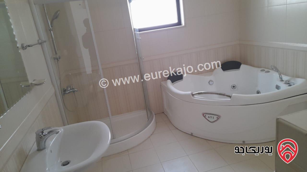 فيلا مساحة 650م على أرض 400م للإيجار في عمان - عبدون 