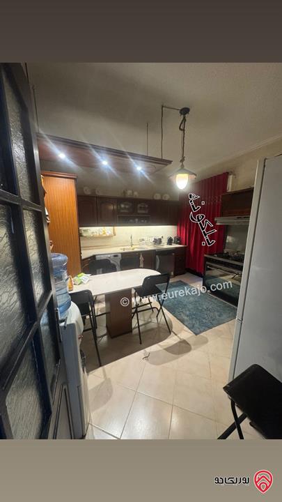 شقة طابق ثالث مساحة 138م للبيع في عمان - خلدا