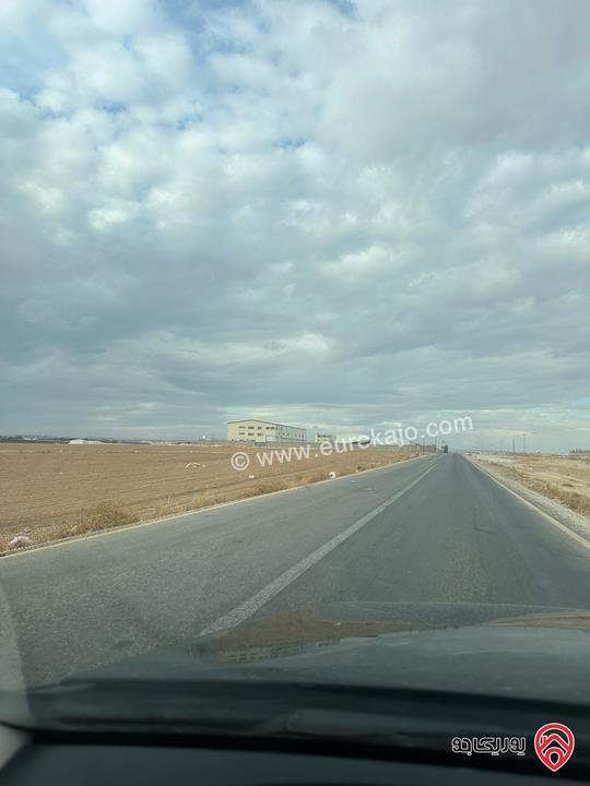 ارض صناعي مساحة 10 دونم للبيع في عمان - منطقة القسطل 