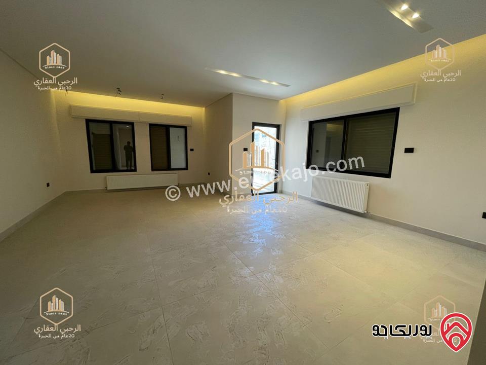 شقة مجددة مساحة 175م طابق ثاني للايجار في عمان - خلدا