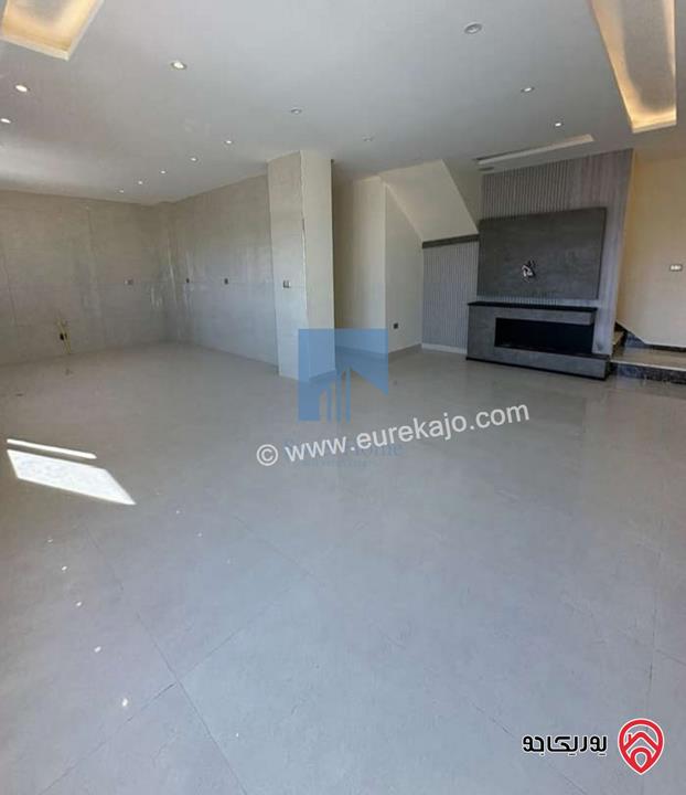 شقة فاخرة للبيع في عمان - تلاع العلي خلف طواحين الهوا طابق ثالث 180م مع روف دوبلكس 110م لم تسكن