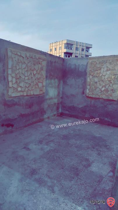 شقة طابق أول مساحة 120م للبيع في عمان - ماركا الشمالية 