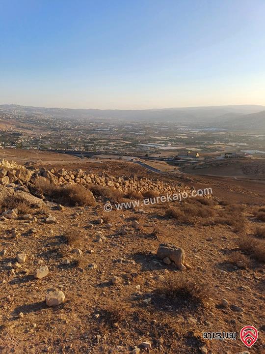 قطعة ارض مساحة 3 دونم و 672م للبيع من المالك مباشرة في عمان - موبص على شارع الأردن