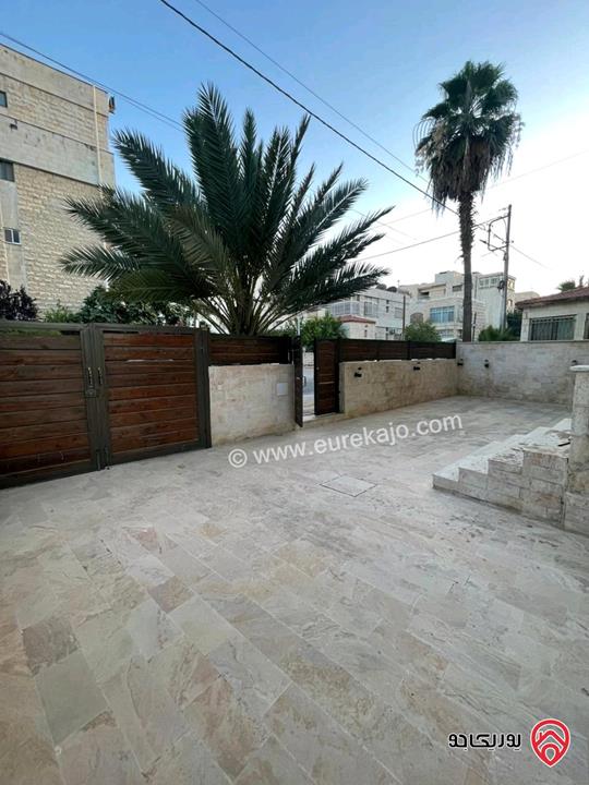 شقة أرضية مساحة 166م داخلي و 250م خارجي للبيع في عمان - الشميساني