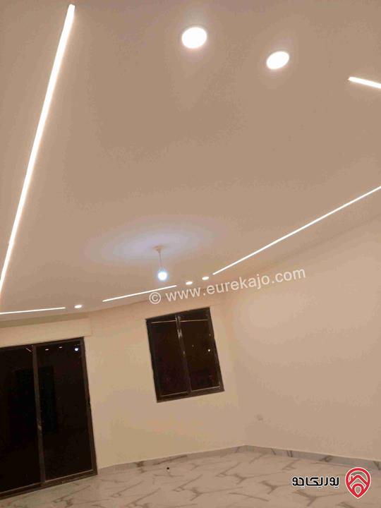 شقة طابق ثالث مساحة 188م للايجار في عمان - طبربور 