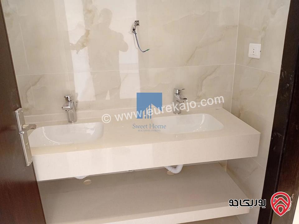 شقة فاخرة للبيع في عمان - الرابية - قرب دوار الواحة وخلف السروات طابق ثاني 180م بسعر مغري لم تسكن