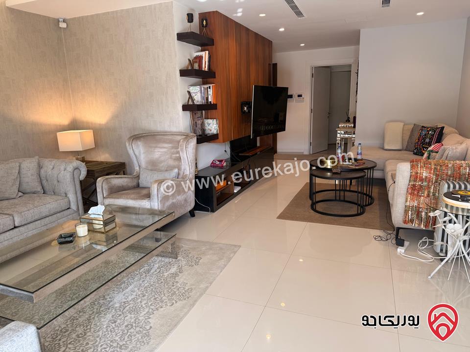 شقة فاخرة مفروشة طابق أرضي مساحة 123م للايجار في عمان - عبدون