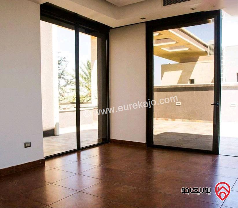 فيلا متلاصقة مساحة 708م على أرض 500م للبيع في عمان - الظهير 