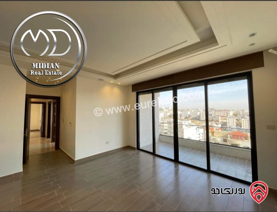رووف طابقي للبيع في عمان - خلدا مساحة 490م مع تراسات تشطيبات و ديكورات فاخرة اطلالة رائعة جديد لم يسكن