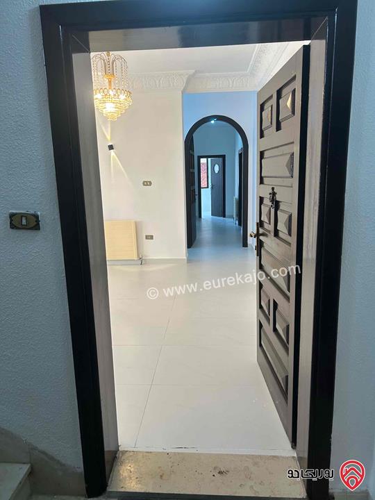 شقة طابق اول مساحة 152م للبيع في عمان - شارع الجاردنز 