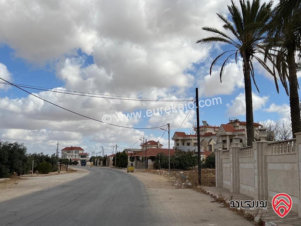 قطعة ارض سكنية مساحة 2 دونم و 200م للبيع في اربد - الرمثا - حي الزهور