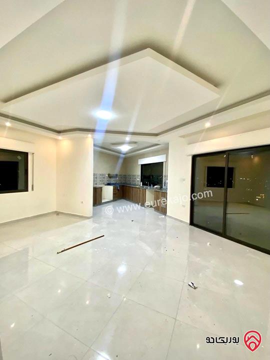 شقة مميزة طابق ثالث مساحة 145م للبيع في عمان - ابو علندا اسكان الكهرباء 