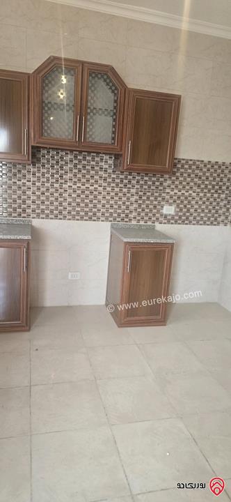 شقة طابق اول مساحة 127م جديدة لم تسكن للبيع في عمان - جبل الحسين