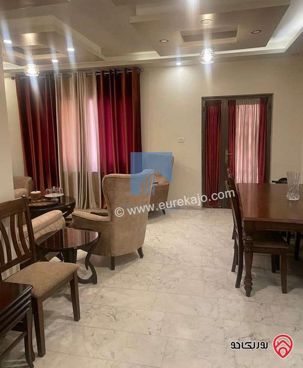 شقة مميزة شبه أرضية مساحة 130م للبيع في عمان - خلدا