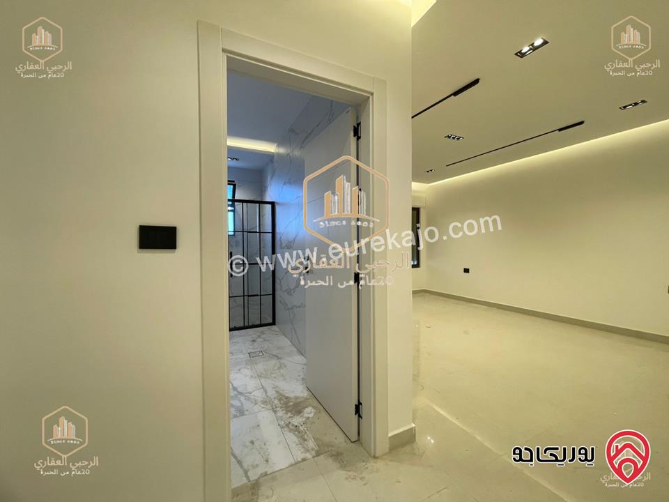 شقة سوبرديلوكس طابق أول مساحة 180م للايجار في عمان - تلاع العلي