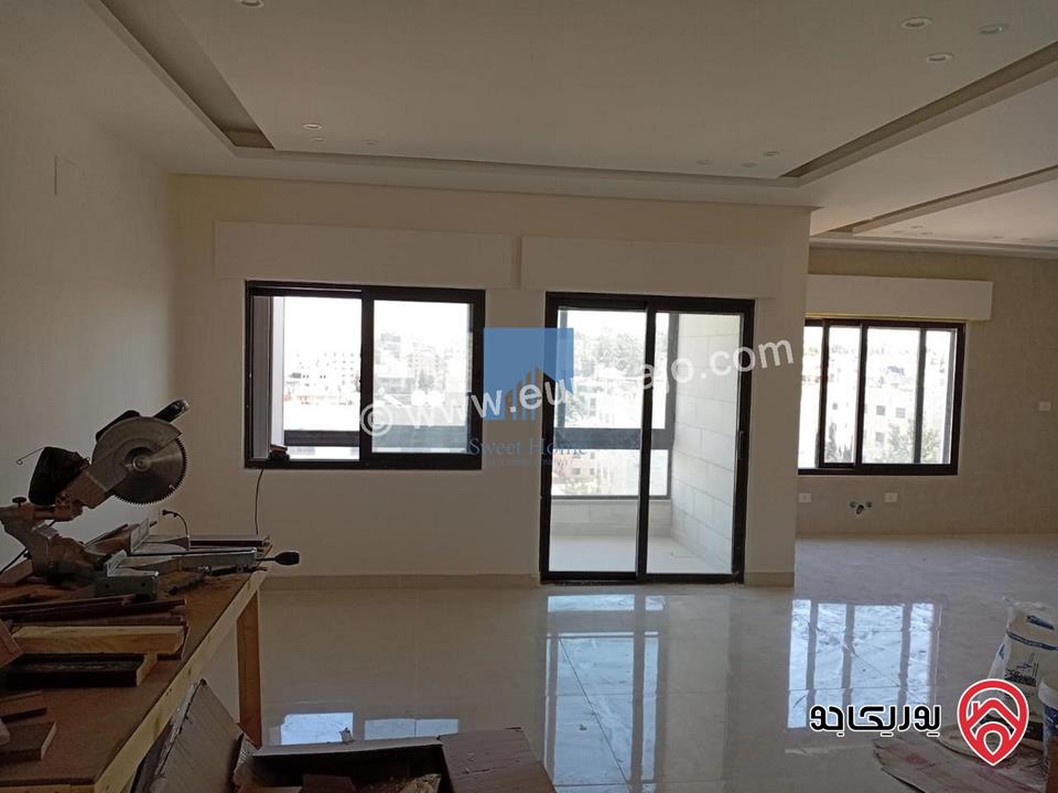 شقة فاخرة للبيع في عمان - الرابية - قرب دوار الواحة وخلف السروات طابق ثاني 180م بسعر مغري لم تسكن