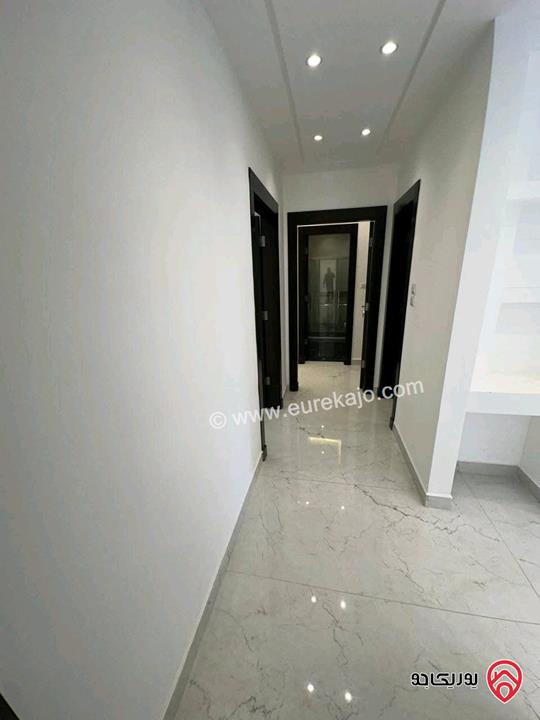 شقة فاخرة سوبر ديلوكس طابق أرضي معلق 161م للبيع في عمان - البنيات 