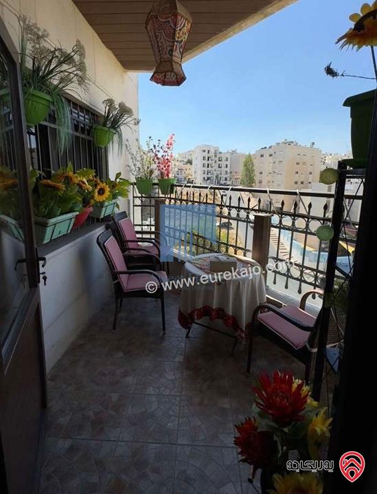 شقة فاخرة للبيع في عمان - الكرسي قرب المخابرات طابق ثالث 206م تشطيب سوبر ديلوكس