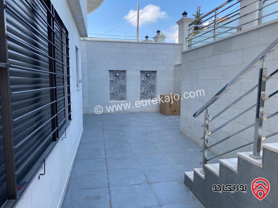 شقة شبه ارضية مساحة 130م للبيع مفروشة في عمان - ام السماق 