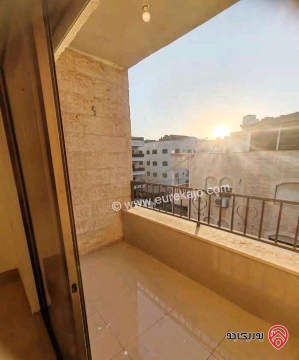 شقة فارغة مساحة 130م طابق ثالث للايجار في عمان - خلدا