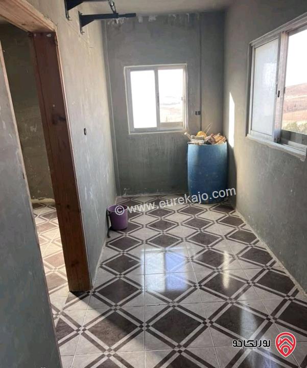 منزل مستقل 3 طوابق على أرض 750م للبيع في المفرق من المالك