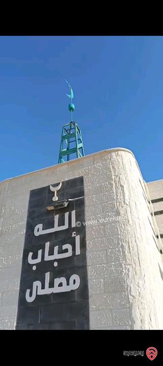 قطعة أرض مساحة 11 دونم ونصف للبيع من أراضي جنوب عمان - الخريم حوض عشرة على شارع الثلاثين ملاصقة للمزارع الكهرباء قريبة من الأرض وبئر ماء إرتوازي قريب