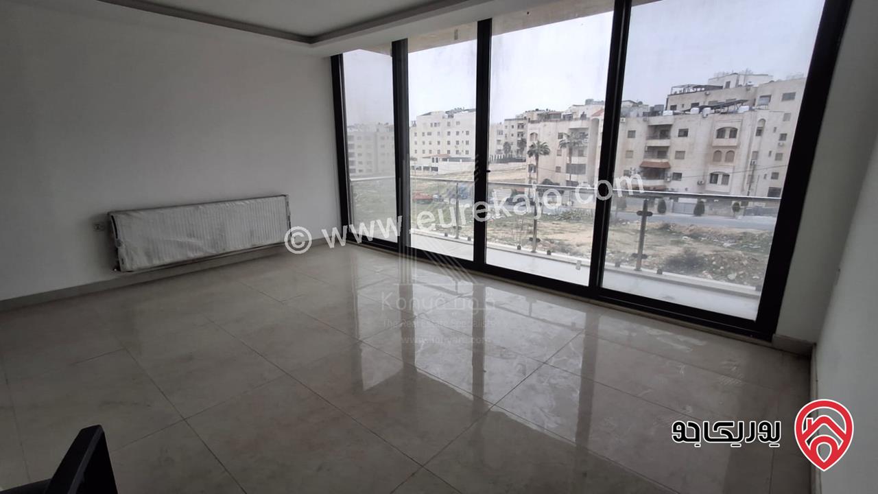 شقة مميزة طابق أول مساحة 180م للبيع في عمان - دير غبار / حي السهل