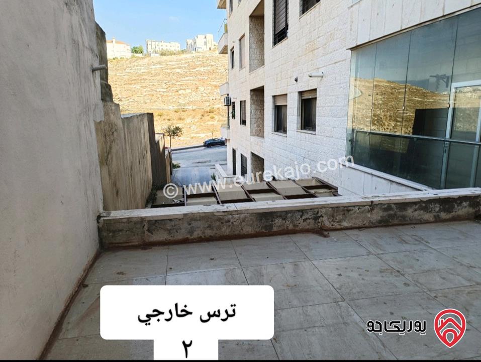 شقة شبه أرضية مساحة 128م داخلي و 70م خارجي للبيع في عمان - الياسمين منطقة ربوة عبدون من المالك مباشرة
