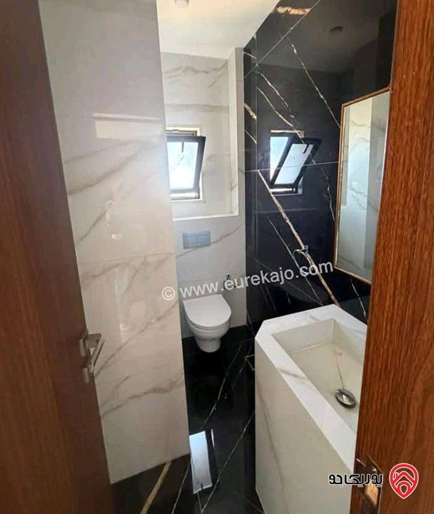 شقة فارغة طابق ثالث مساحة 130م للايجار في عمان - ام السماق 