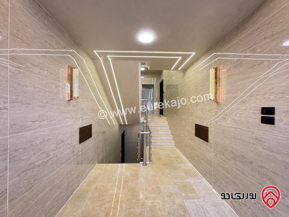 اخر شقتين طابق أرضي مساحة 160م وطابق ثالث دوبلكس مساحة 212م للبيع في عمان - البنيات