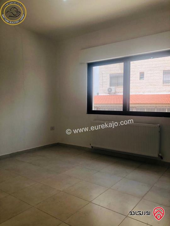 شقة أرضية مميزة للبيع في عمان - دير غبار - حي السهل قرب مدارس فيلادلفيا 130م مع حديقة وترسات 165م لم تسكن