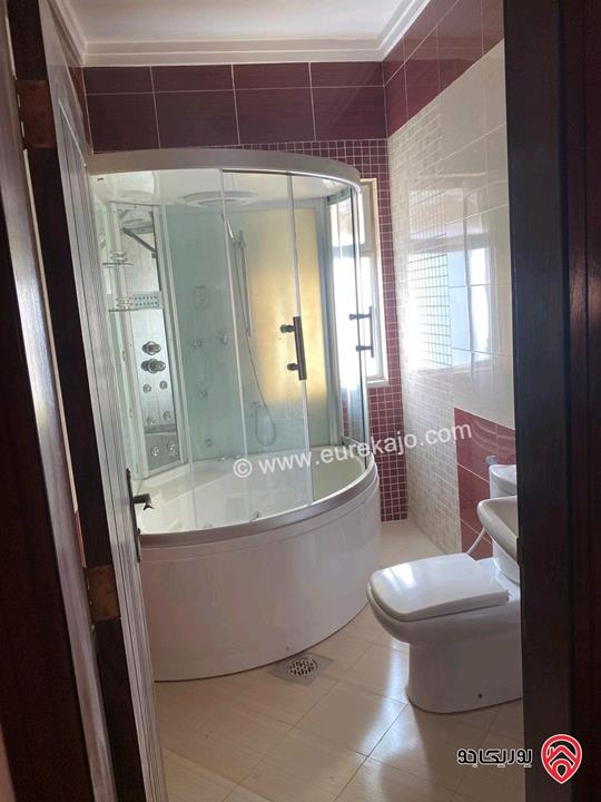 شقة أرضية مساحة 207م للبيع في عمان - حي الصحابة