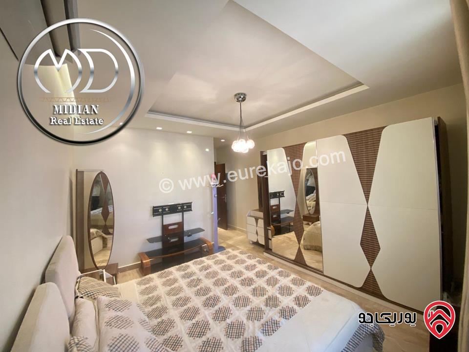 شقة مفروشة طابق أخير مع روف للايجار في عمان - خلدا - العوجانية مساحة 320م مع تراسات تشطيبات ديكورات فاخرة اطلالة جميلة