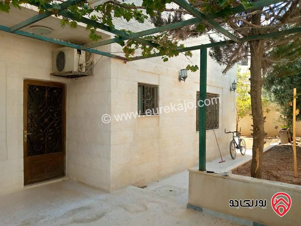 فيلا مكونة من طابقين على أرض 581م للبيع في عمان - طبربور ابو عليا