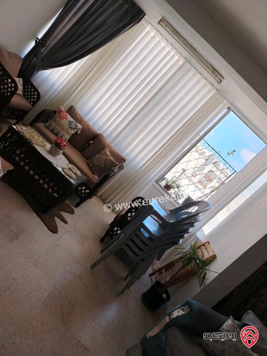 شقة طابق ثالث مساحة 177م للبيع في عمان - ام أذينة